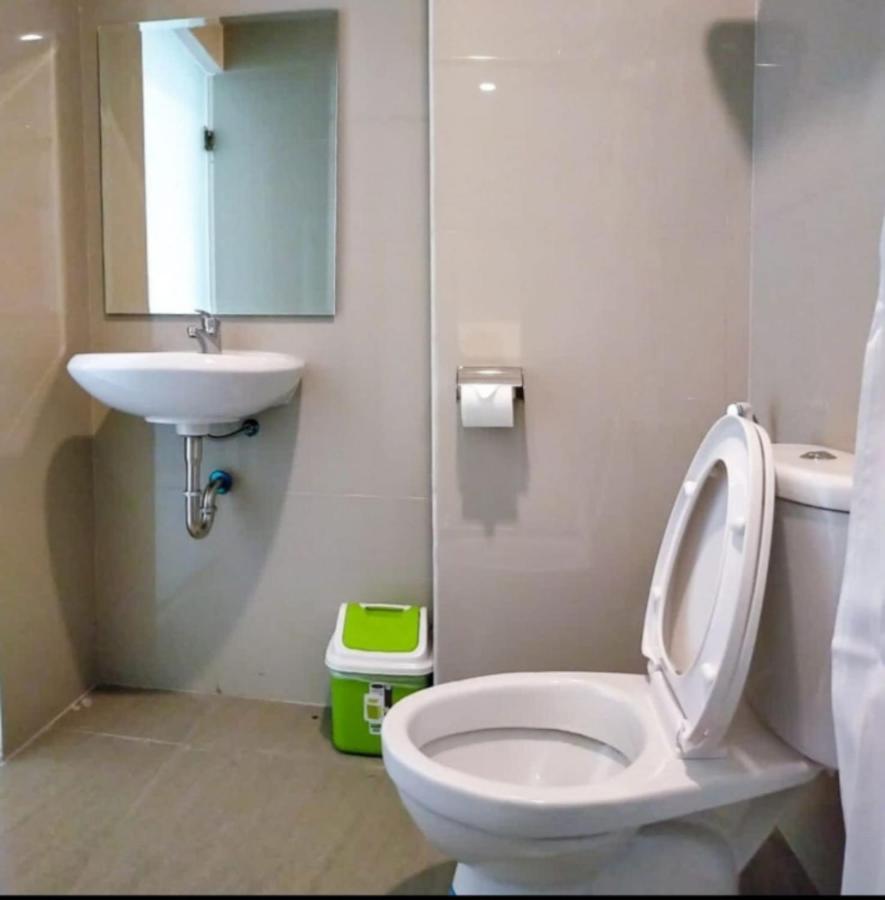 Cendana Coliving Solo Baru Hotel Exterior photo